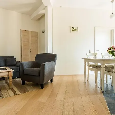 アパート Haus Michel 01