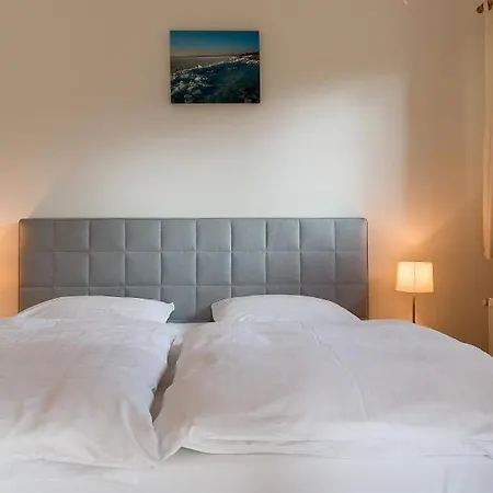 Haus Michel 01 アパート *